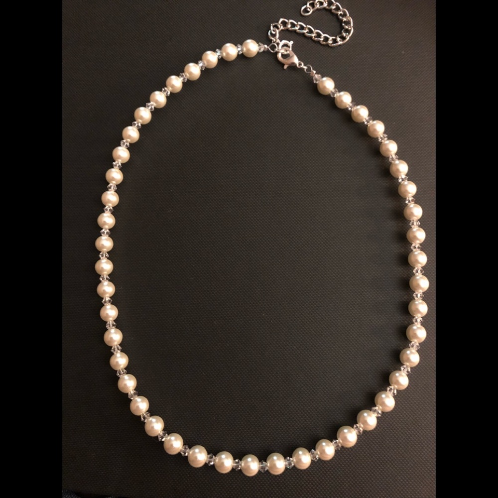 Pearls & Crystals Necklace - Picture 6 of 6